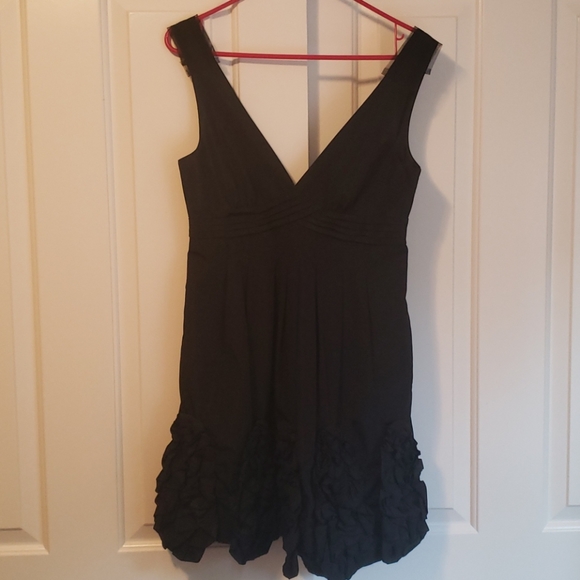EUC BCBG Max Azria Black Cocktail Dress Sz 6 - Picture 2 of 8